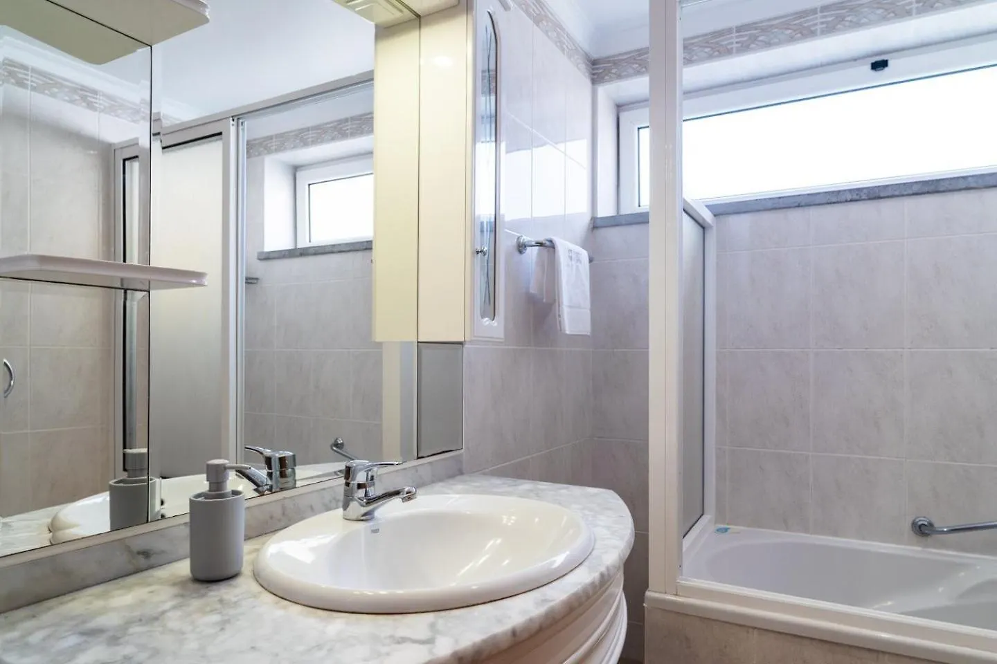 Guestready - Scenic Stay In The Heart Of Funchal 0*, Funchal (Madeira)